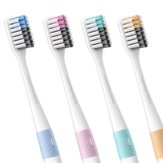 Доктор Бэй 4шт Soft Ручка зубной щетки Ручная экологически чистая зубная щетка с перемещением Коробка