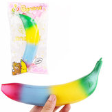 SanQi Elan Banana Mole Arco-Íris 18*4CM Suave Lenta Subida Com Embalagem Presente Coleção Brinquedo