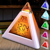 Piramis alakú digitális ébresztőóra dátumhőmérséklet 7 színű LED-es háttérvilágítással