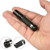 Torcia tascabile XPE Ultra Bright Zoombale LED AAA Mini Impermeabile Potente Torcia a penna EDC