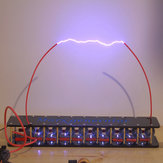 Dispositivo fai-da-te per esperimenti studenteschi ad alta tensione con generatore di Marx a 6 livelli e arco artificiale