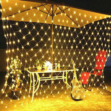 Κηροστοιχία LED δικτύου 1,5x1,5M/2x3M/4x6M με σταθερά φωτάκια για ντεκόρ στον κήπο για τα Χριστούγεννα 220-240V Χριστουγεννιάτικα Διακοσμητικά Φώτα