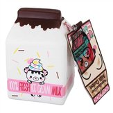 Yummiibear Коровье молоко Коробка Squishy Лицензируемая медленно развивающаяся игрушка 16см с ярлыком 