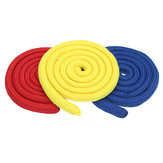 Kapcsolódó három kötél. Piros, sárga és kék színű. Mágikus trükk. Adoatrás kellékek.