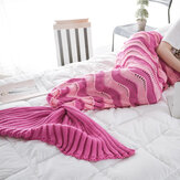 Couverture queue de sirène tricotée de 95x195 cm à rayures ondulées chaude et super douce pour dormir