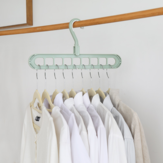 Многофункциональная вешалка для одежды с поворотом и противоскользящими вставками для сушки вещей на балконе или в гардеробе