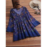 Blusa com estampa floral vintage patchwork de renda plissada com decote em v Plus tamanho