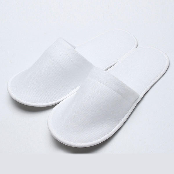 3% OFF on 1Pair Closed Toe White Disposable Hotel Slippers SPA Slippers