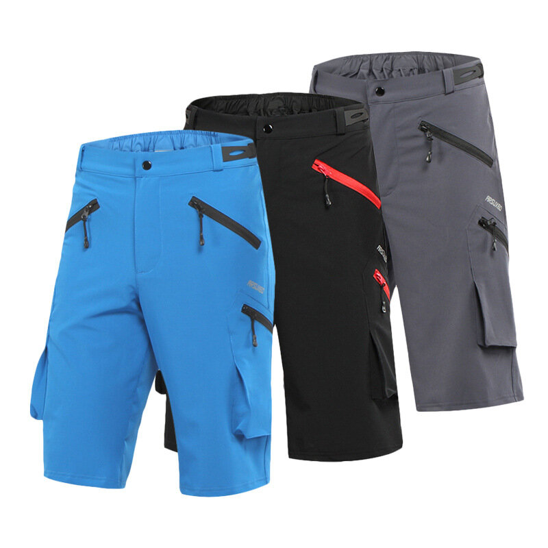 Os shorts de ciclismo ARSUXEO para homens têm um ajuste solto, são adequados para mountain bike, esportes ao ar livre e outras atividades de bicicleta. Os shorts são resistentes à água.