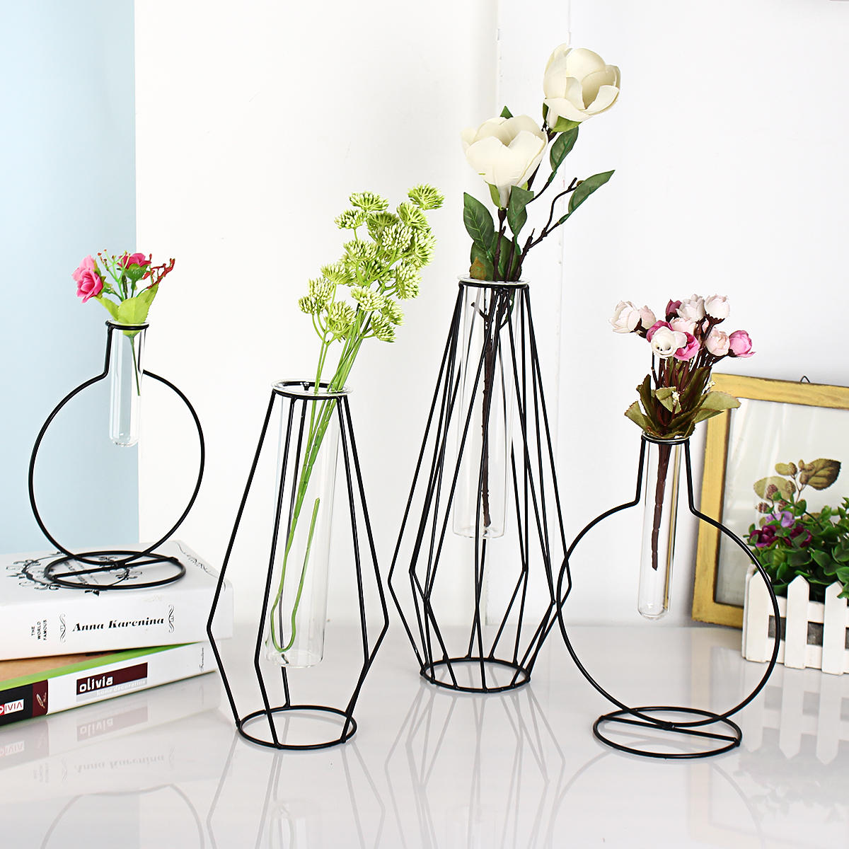 Flower Vase Holder Plant Display with Iron Stand and Glass Tube for Hydroponics Ornament Decorations