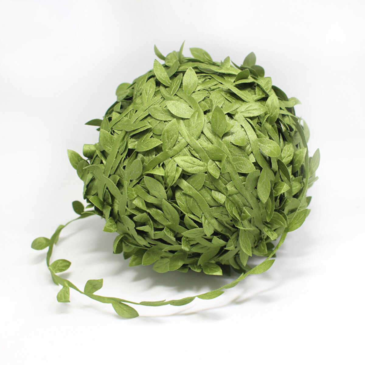 

Искусственная виноградная лоза Зеленые листья Гирлянда висит Свадебное Партия Сад DIY Декор