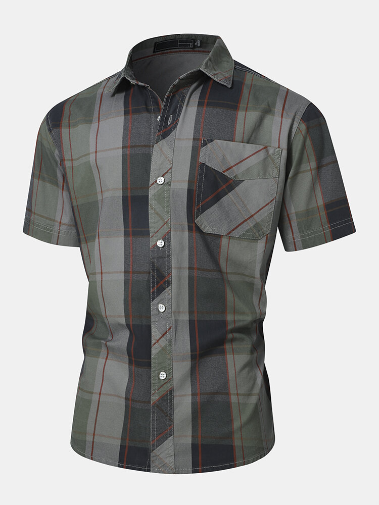 Men Plaid Chest Pocket Front Buttons Soft Breathable Casual Shirts