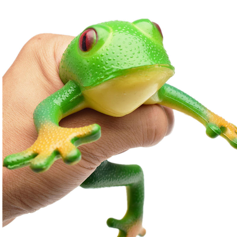 TPR Frog Model Squeeze Soft Stretch Toy 15cm Realistic Frog Novelties April Fool's Day Tricky Toys Creative Decompressio