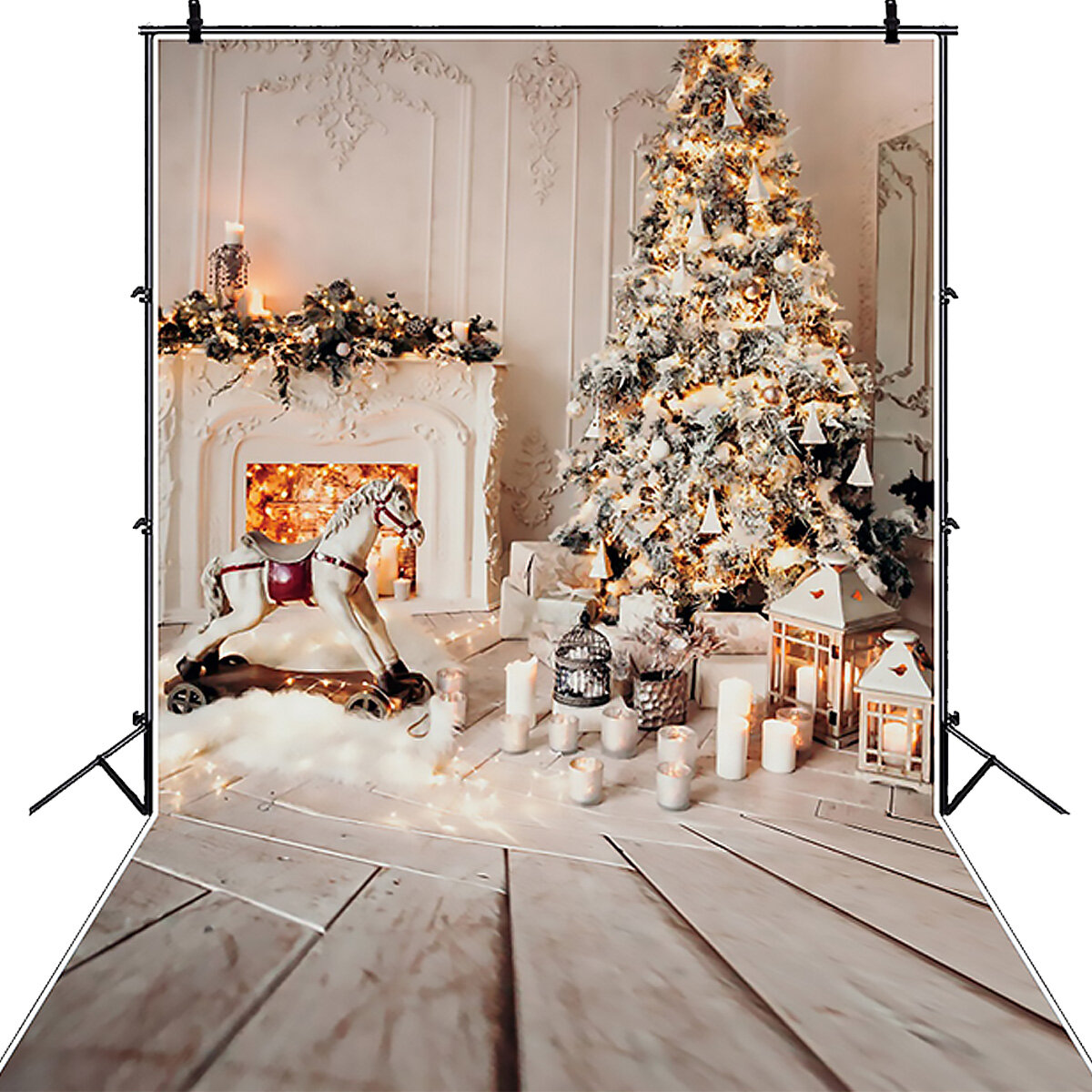 Grijze chique muur foto achtergrond open haard winter kerstboom kaars cadeau kind speelgoed vloer pa