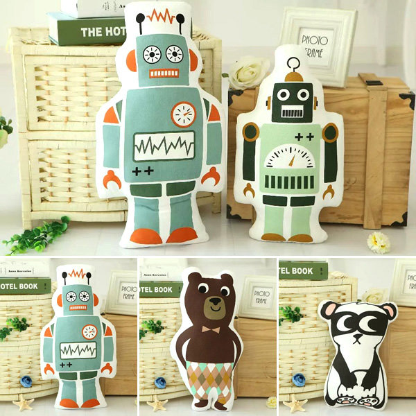 Cool Cute Robot Panda Brown Bear Kussen Kussen Slaapbank Car Office Katoen Doek Kussen Home Decor