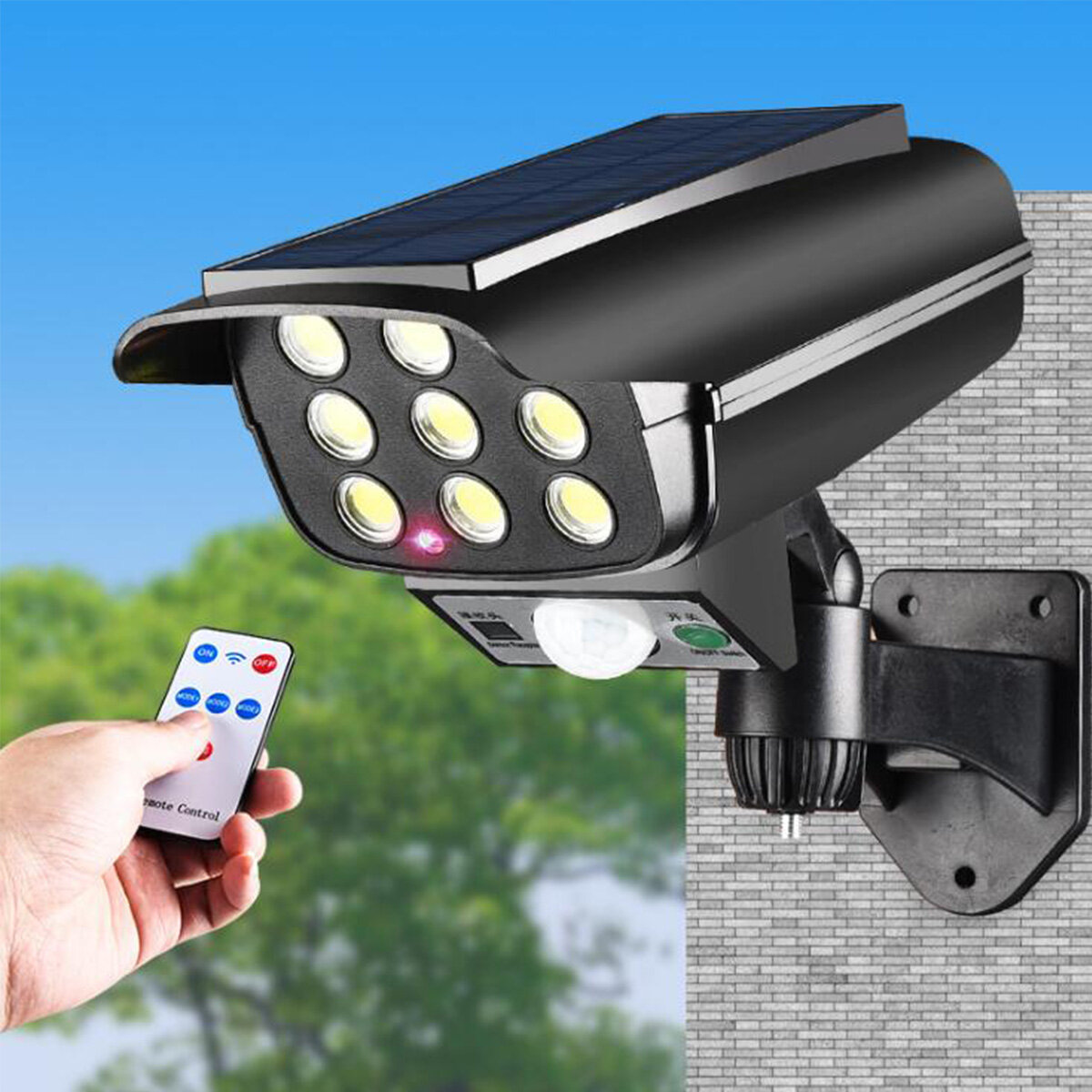 81COB Solar Power Light PIR Motion Sensor Imitate Camera Outdoor Wall Lamp...