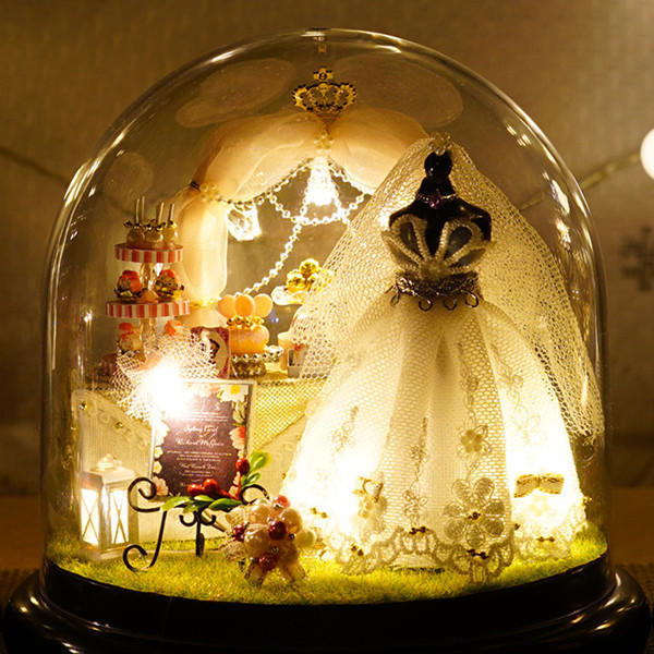 

CuteRoom B-022 Love Forever DIY Кукольный домик Миниатюрный Набор Коллекция подарков со светом