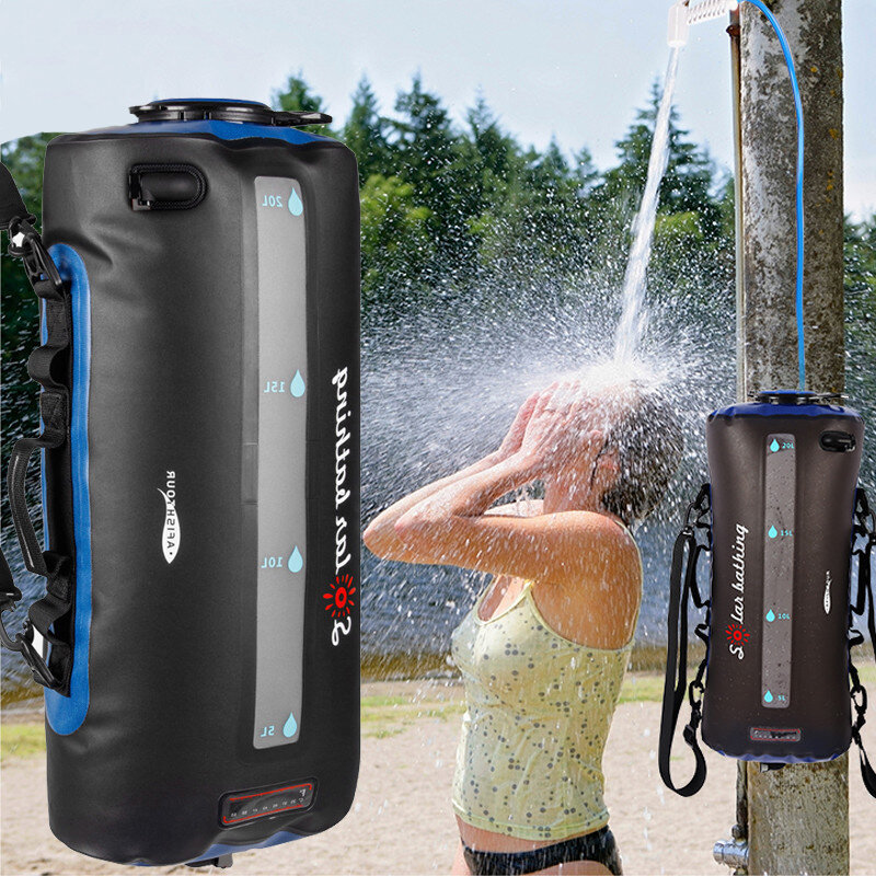 Sac de douche portable chauffé par énergie solaire de 20L avec pompe à pied et buse à pression, idéal pour le camping et les activités de plein air.