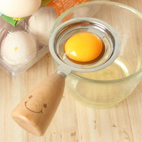 

KC-ES029 Нержавеющая сталь яйца Разделитель Smile Деревянная ручка яйца Разделитель белого желтка Кухня Набор