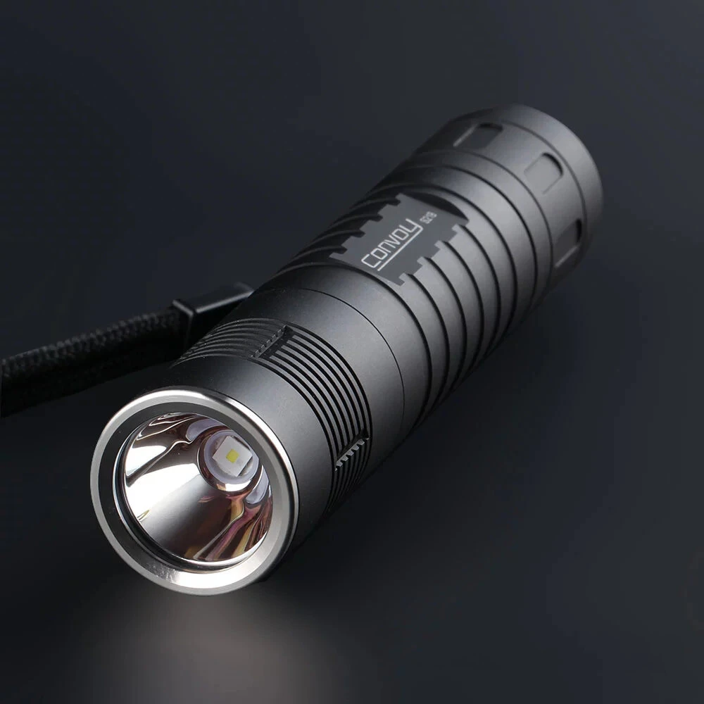 Convoy s21b with kw culpm1.tg 6a driver strong led flashlight 12 groups 21700 version torch flash light