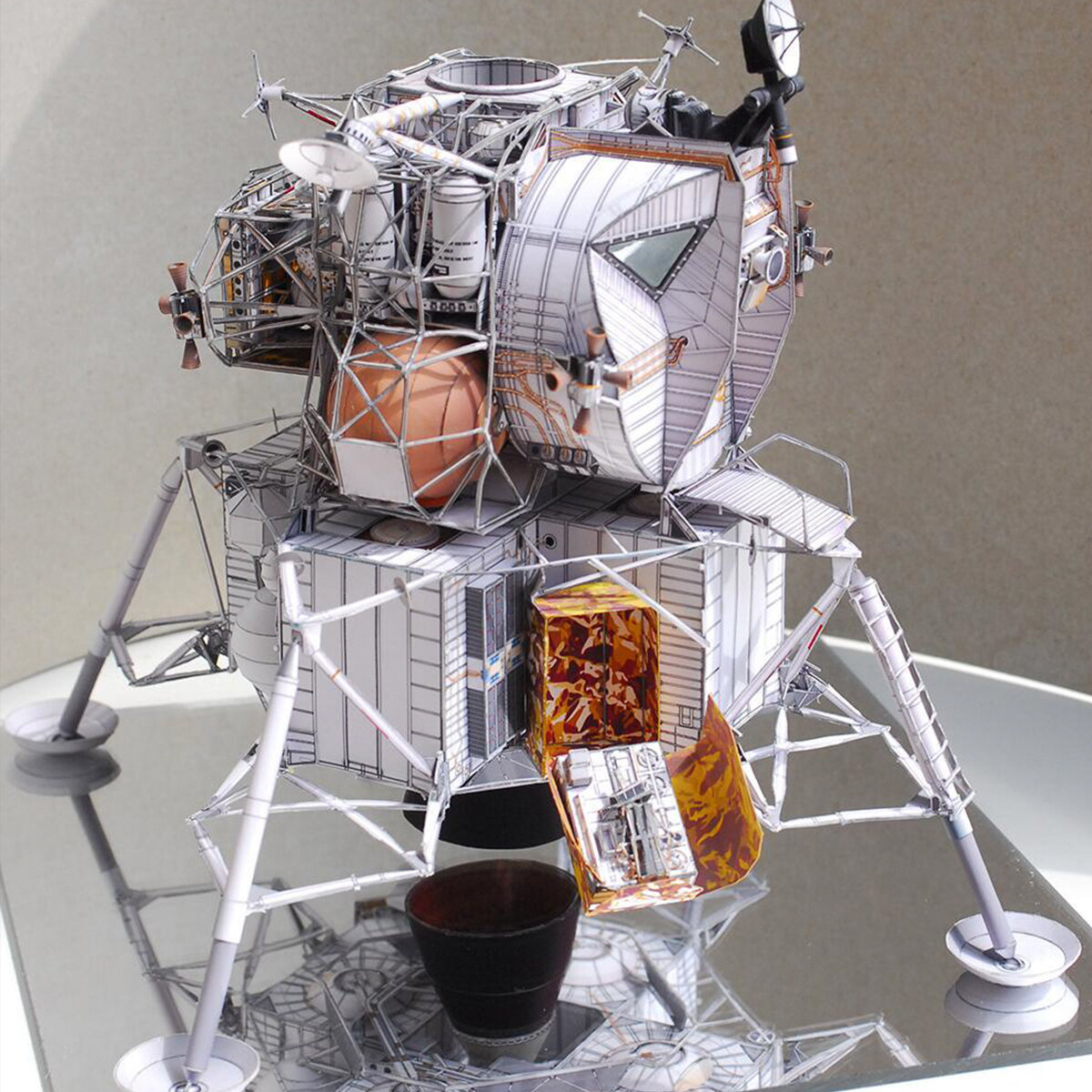 

Бумажная модель 3D-пазла DIY Игрушка в сборе космической станции Игрушка для мальчиков на день рождения Рождественский п