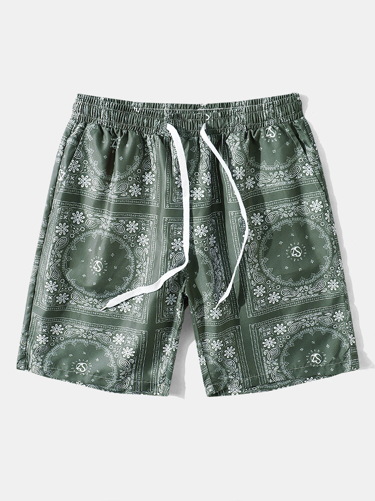 Men Scarf Print Elastic Waist Pocket Mid Length Holiday Shorts