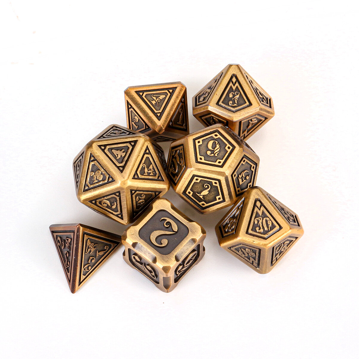 7pcs Embossed Metal Polyhedral Dice for DnD RPG MTG Board Games Dices 